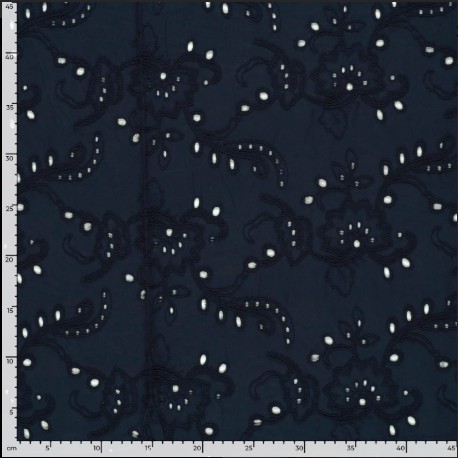 Broderie anglaise marine – Image 2