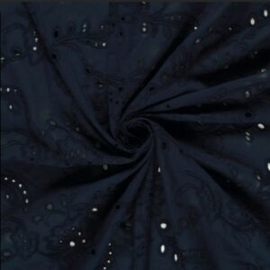 Broderie anglaise marine