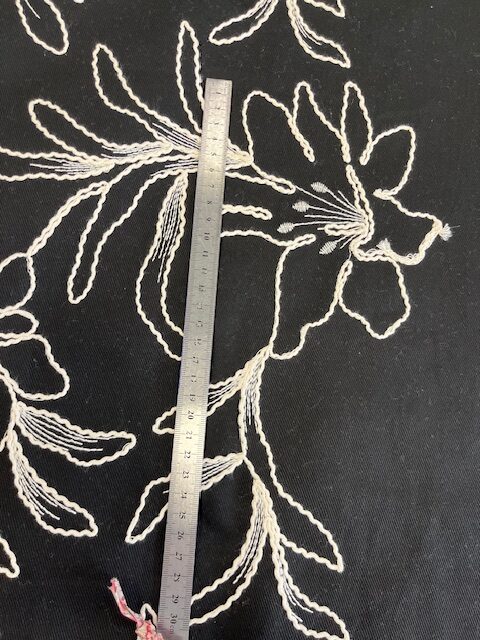 Gabardine brodée Luana noire – Image 4